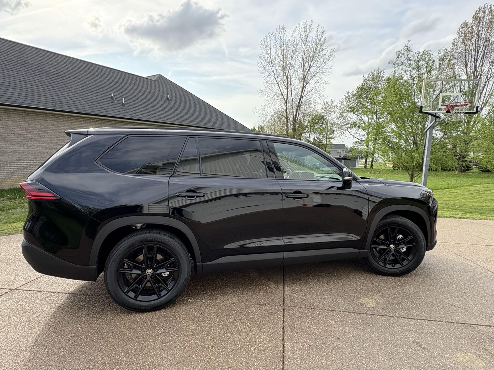 2026 Toyota Grand Highlander Hybrid Nightshade
